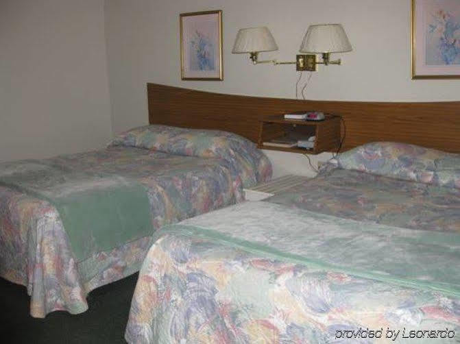Pinecone Motel Sussex Luaran gambar