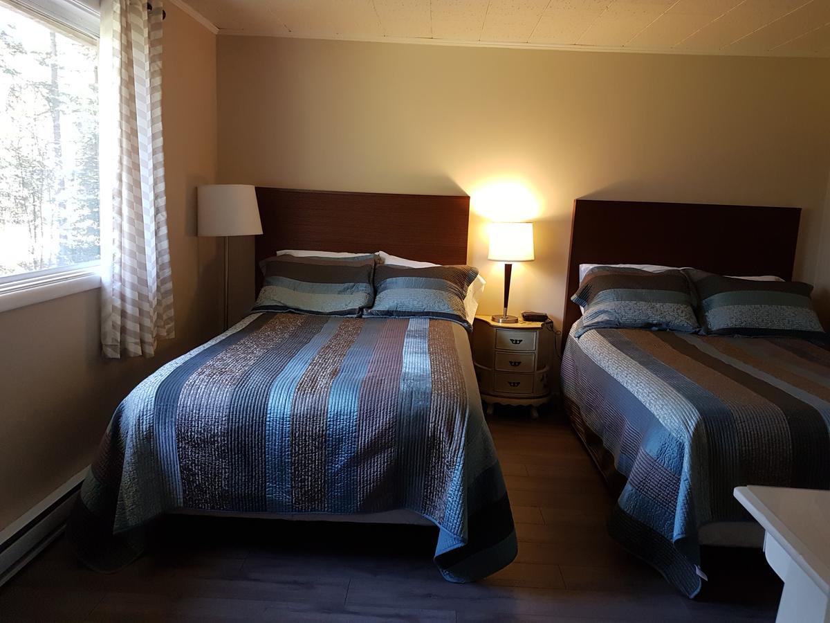 Pinecone Motel Sussex Luaran gambar