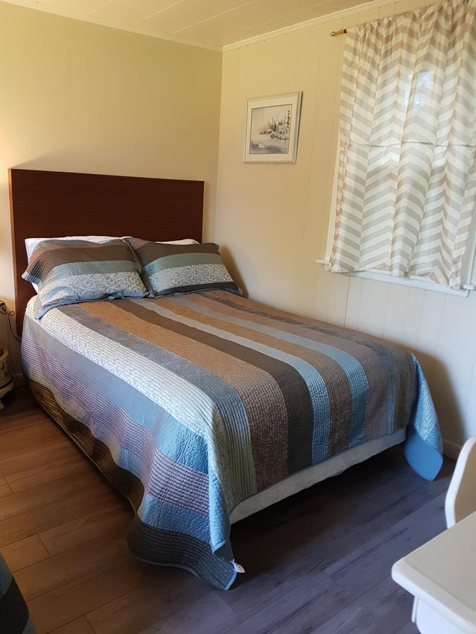 Pinecone Motel Sussex Luaran gambar